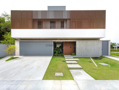 Casa em Condom&iacute;nio para Venda na cidade de Florian&oacute;polis no bairro Ponta das Canas