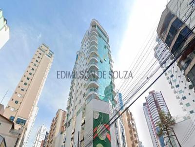 Apartamento para Venda na cidade de Balne&aacute;rio Cambori&uacute; no bairro Centro